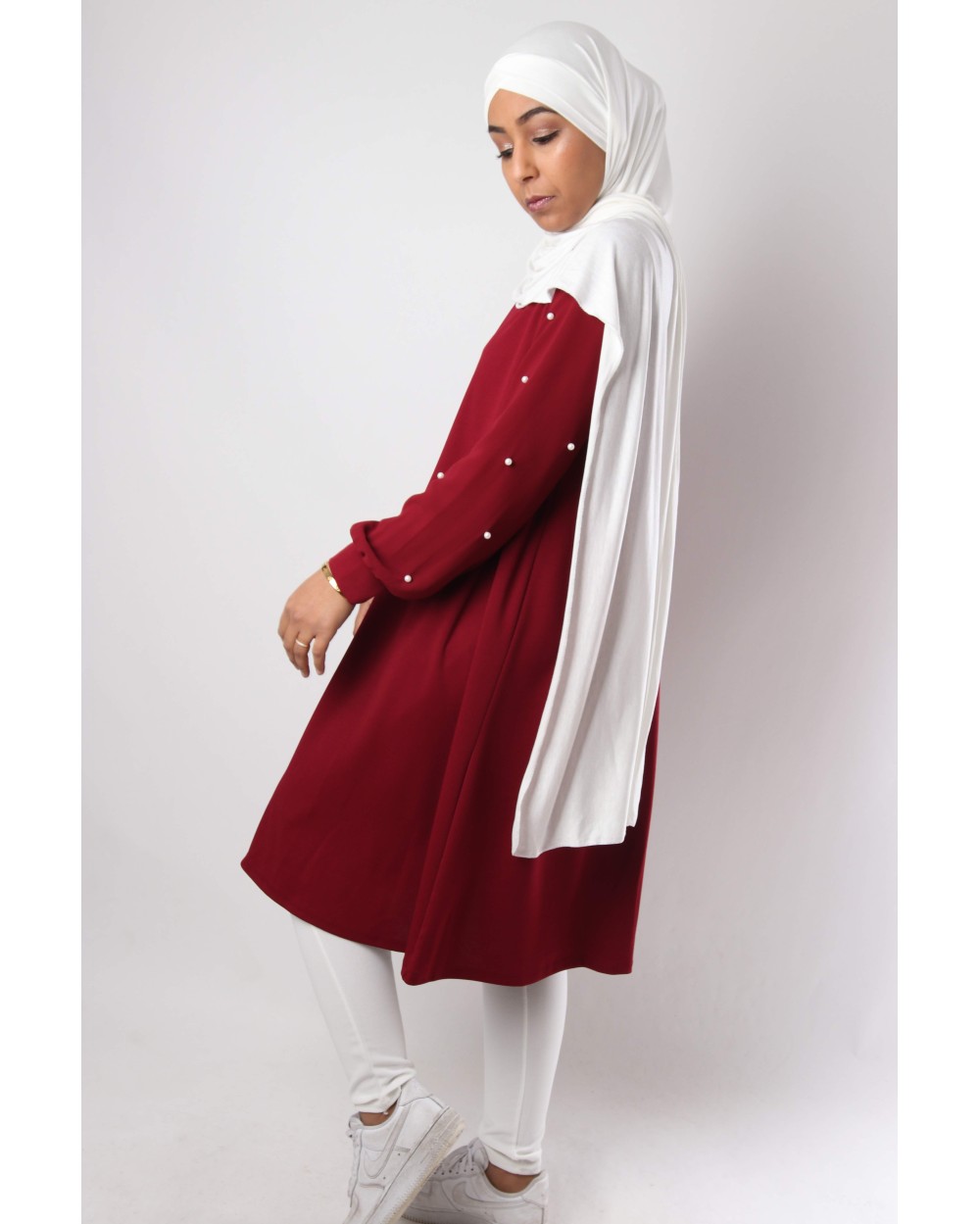 Long beaded tunic with sleeves