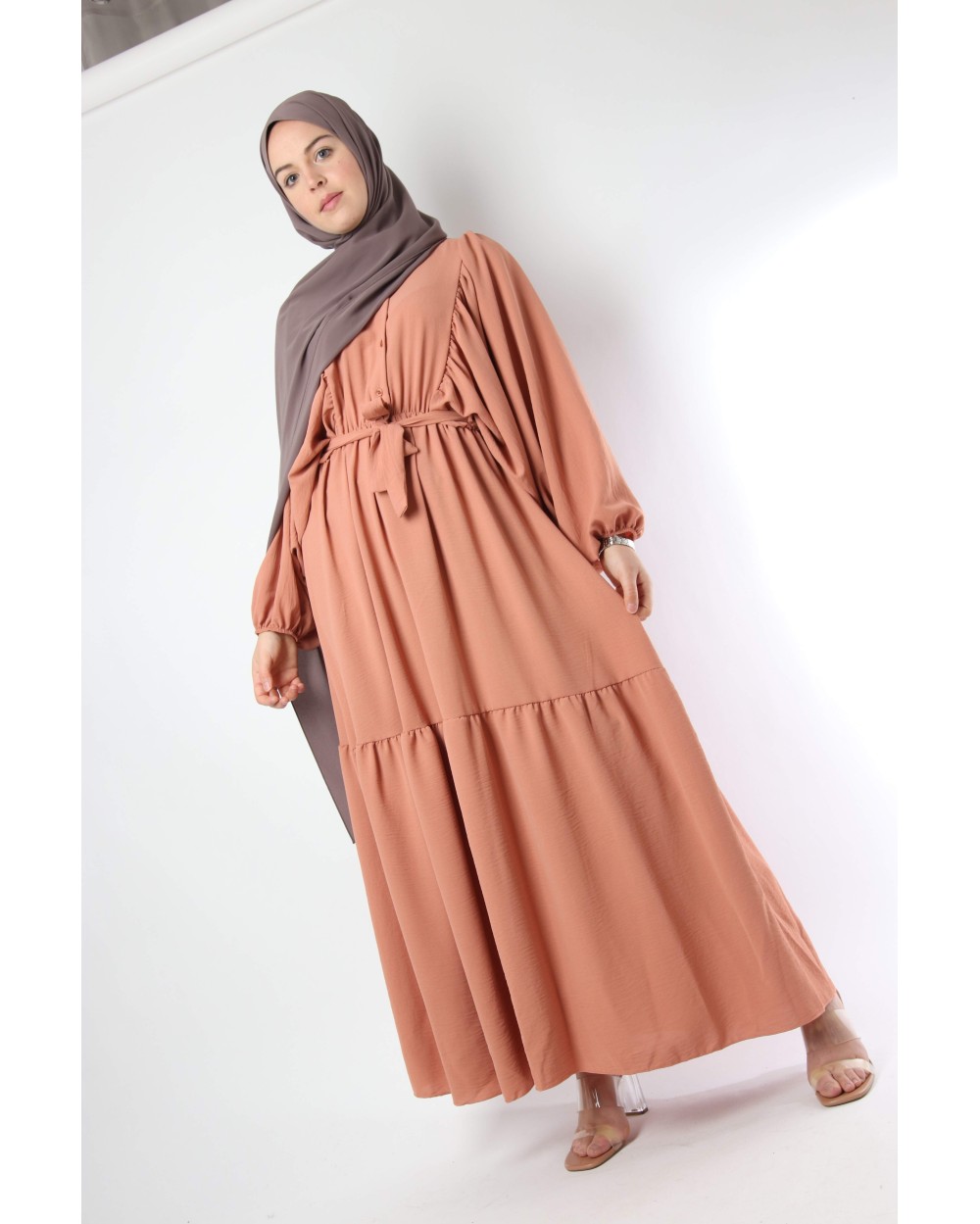 Rassena dress with ruffle and butterfly