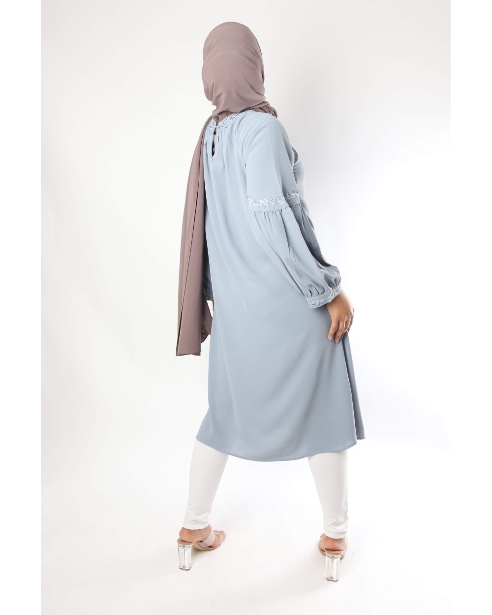 Tunic long embroidered lantern sleeves