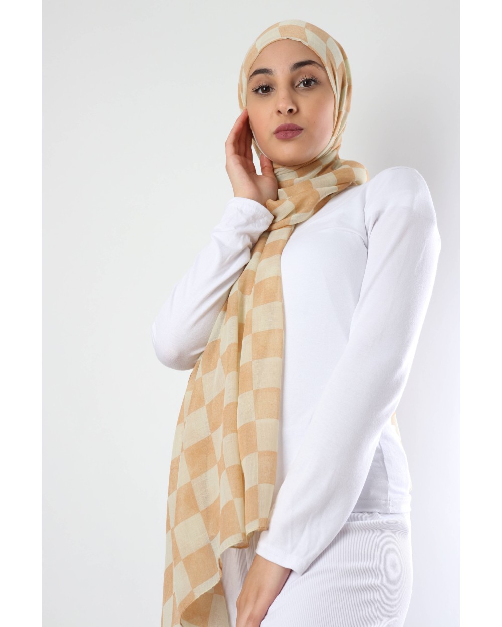 Hijab checkerboard