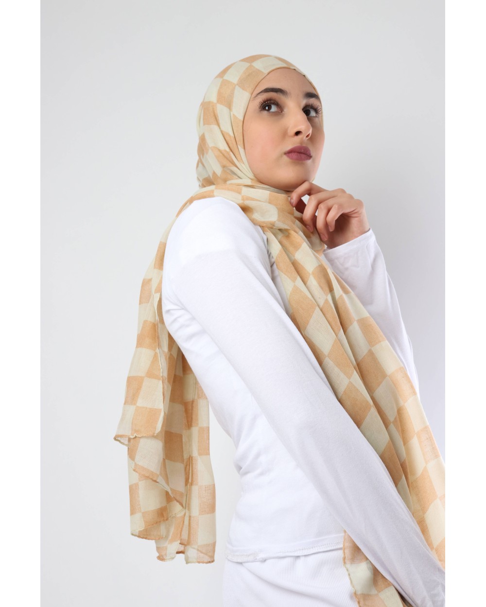 Hijab checkerboard