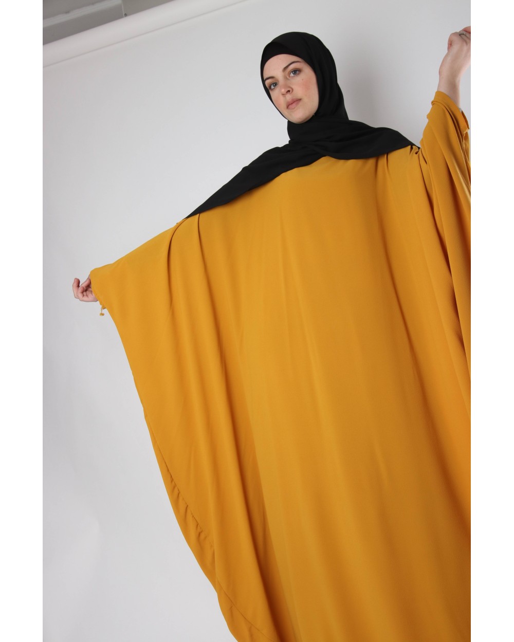 Butterfly dress with lined crepe