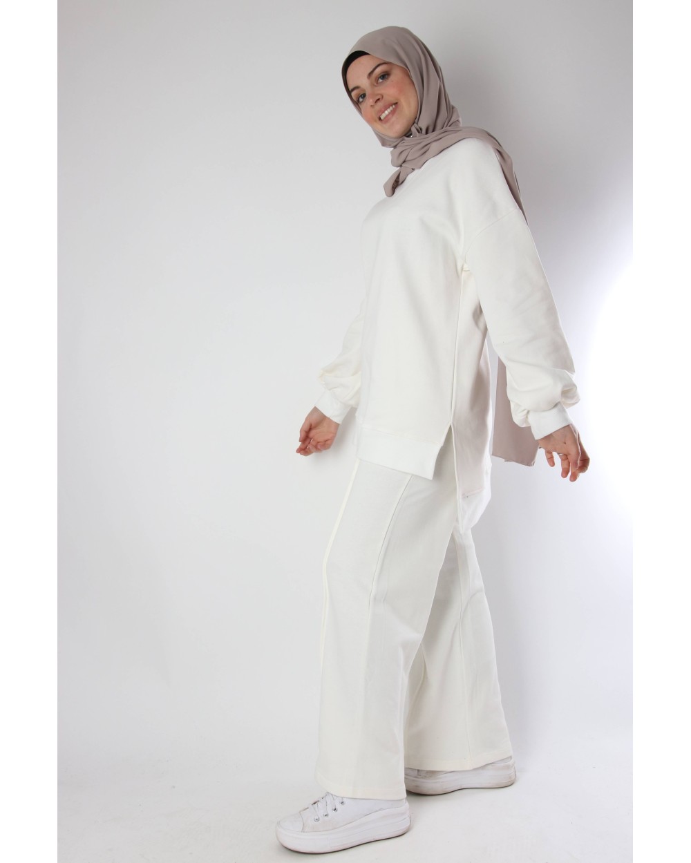 Elila sport chic set