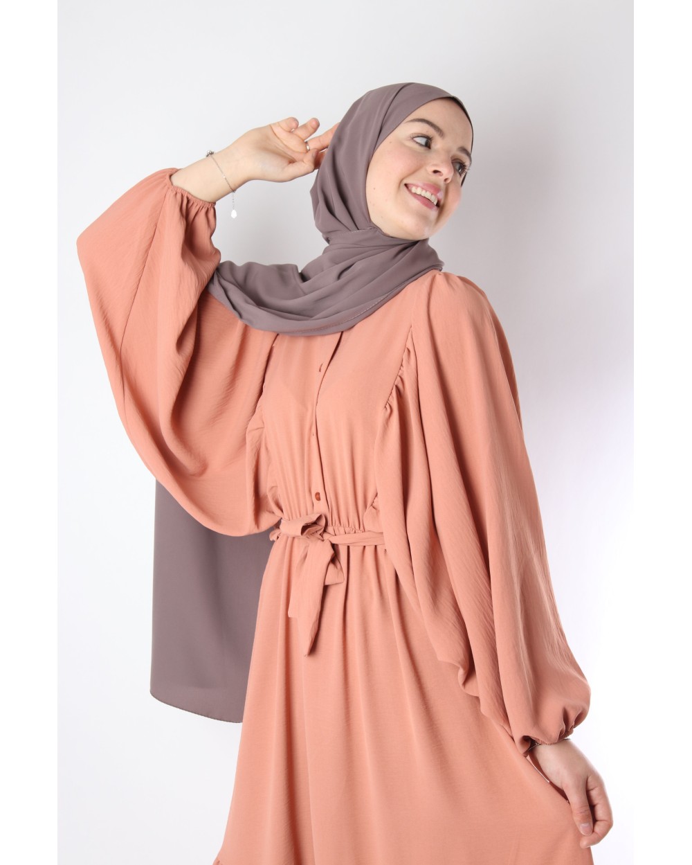 Rassena dress with ruffle and butterfly