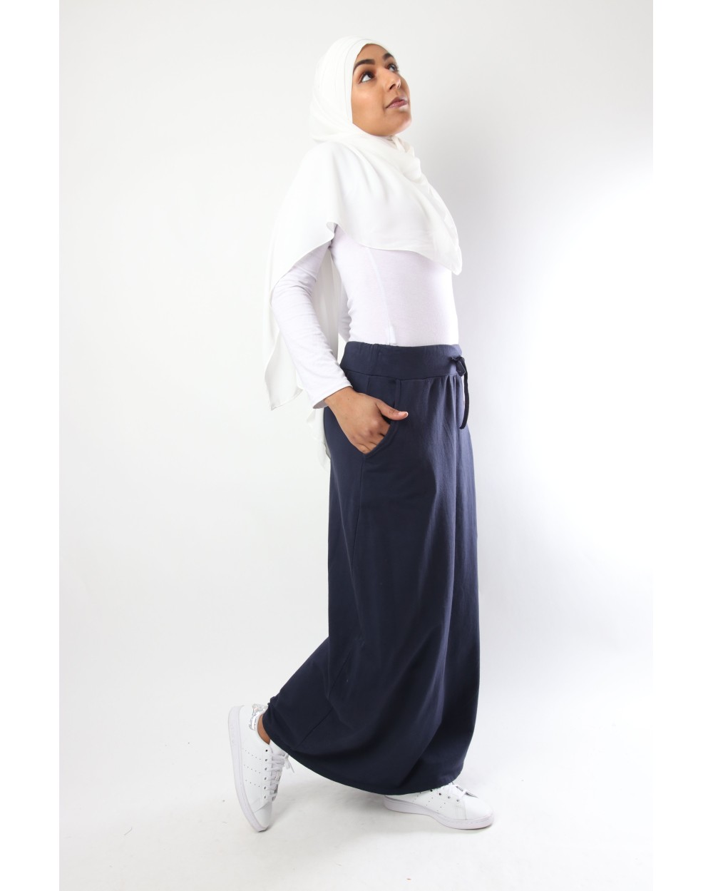 Sportwear long skirt with pockets