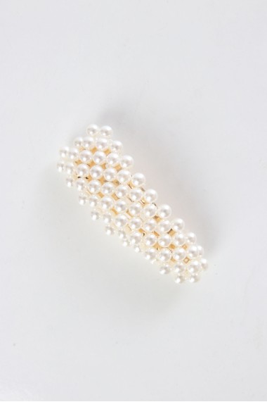Clip-on pearl hair clip