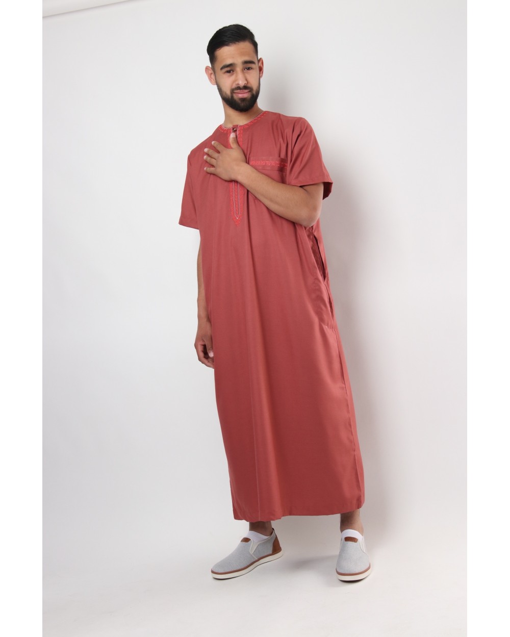 Qamis Zein broderie orient