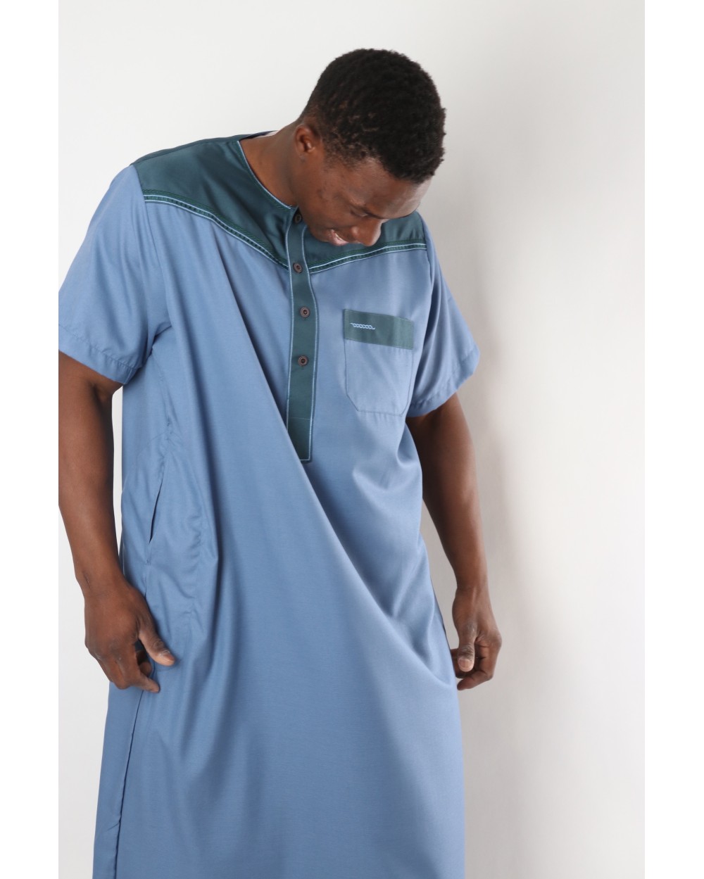Qamis Abaya - Kamis traditionnel, vêtement islamique masculin musulman  Taille 58 (XL - 1m80/185 cm) Couleur Bleu jeans / Bleu pétrole Taille 58  (XL 