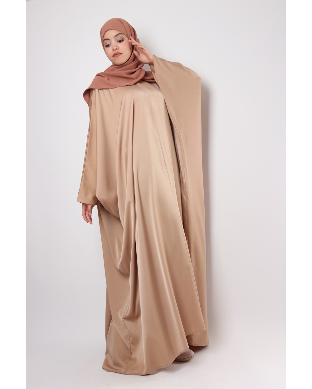 Saphira butterfly Abaya