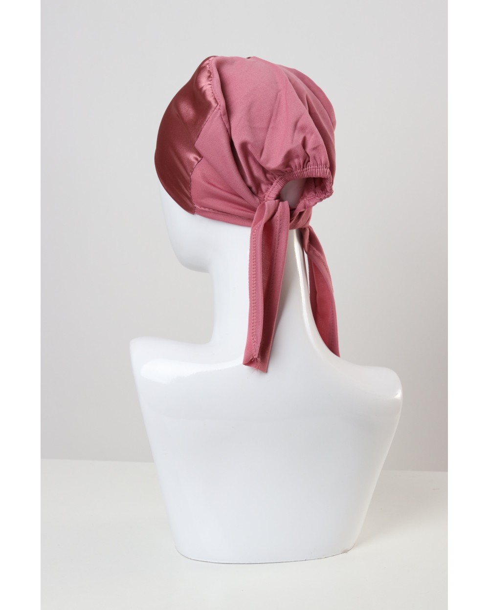 Bonnet satiné