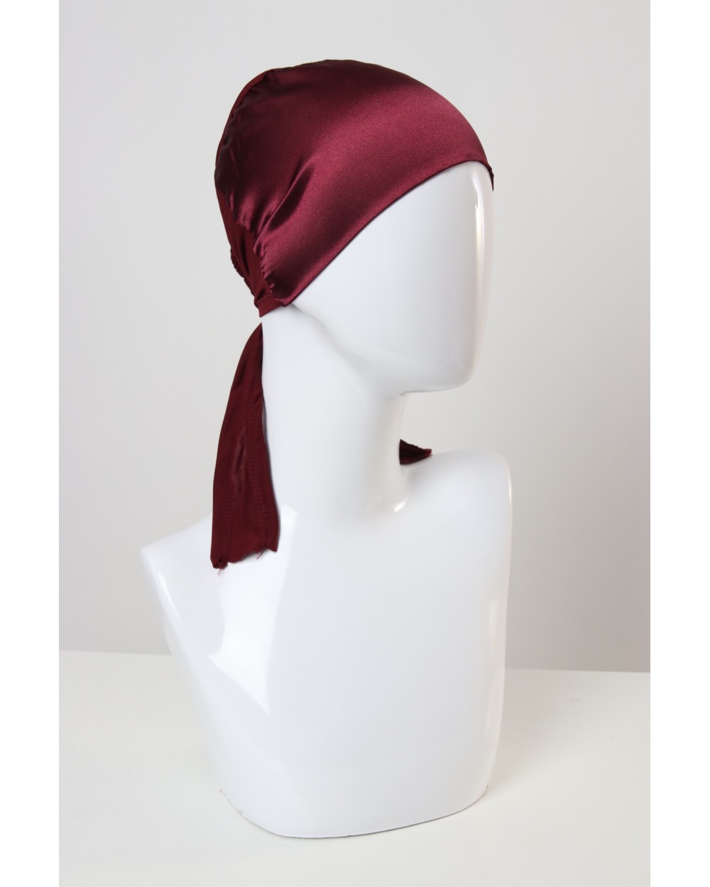 Bonnet satiné