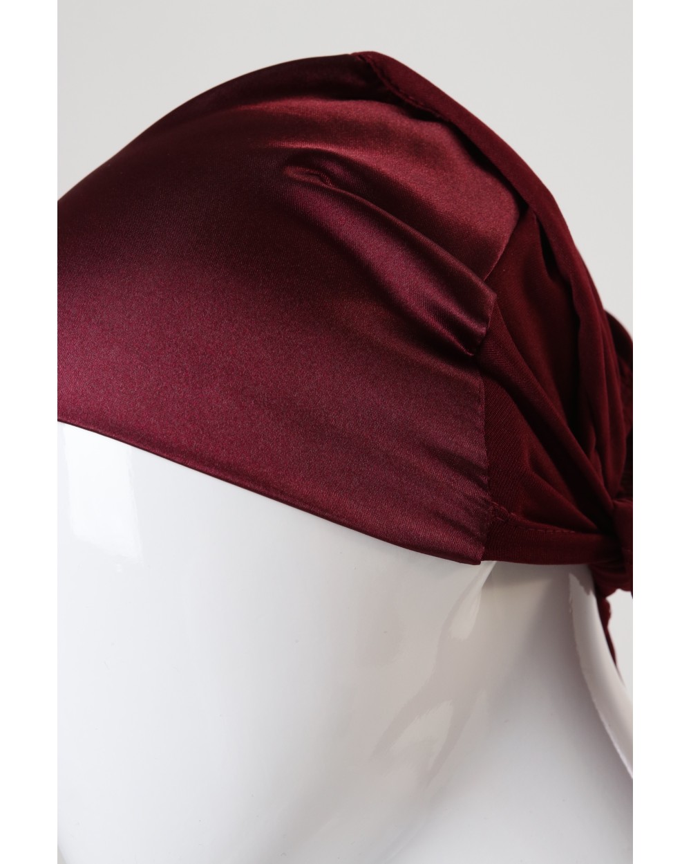 Bonnet satiné