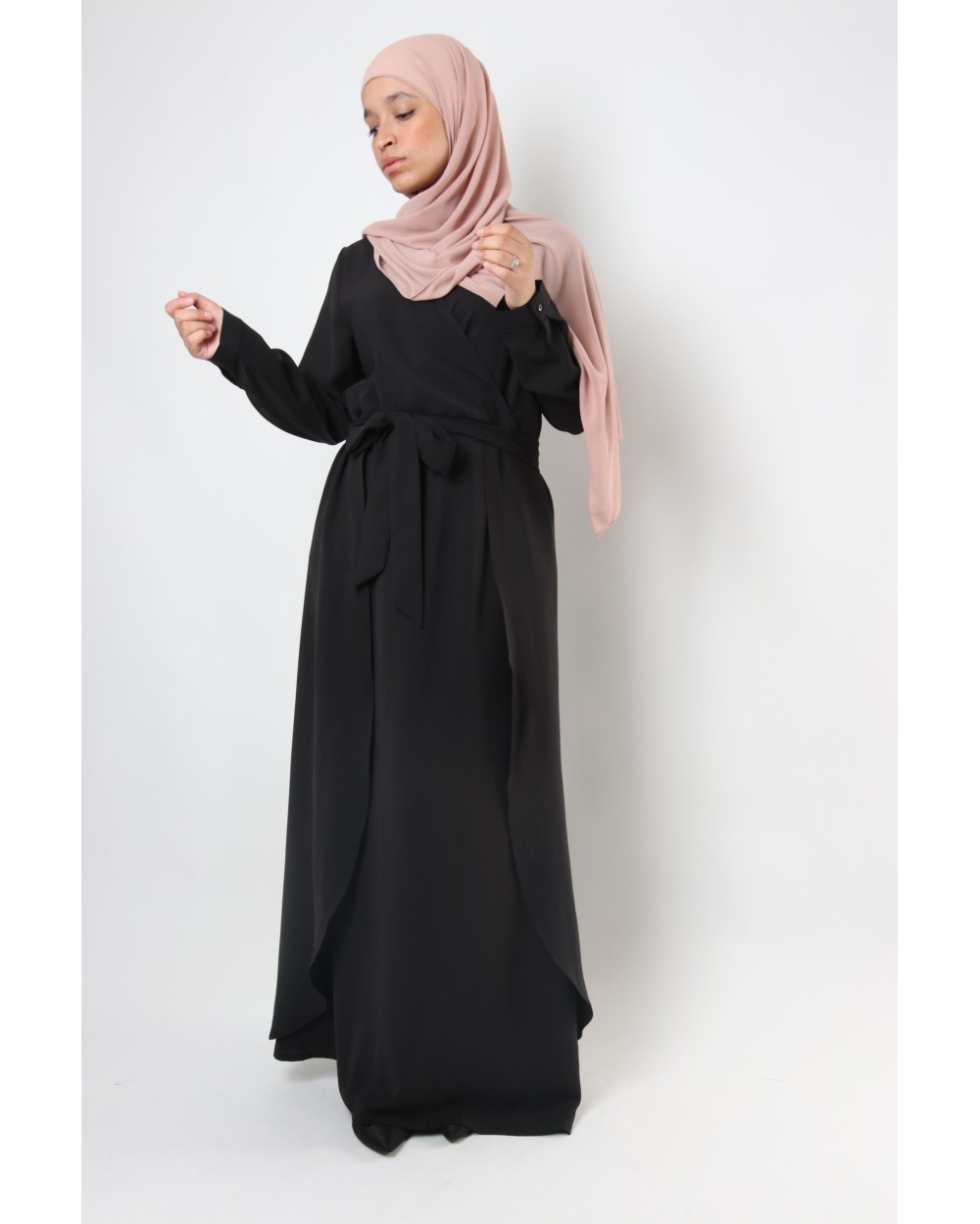 Roba Riyana with sides