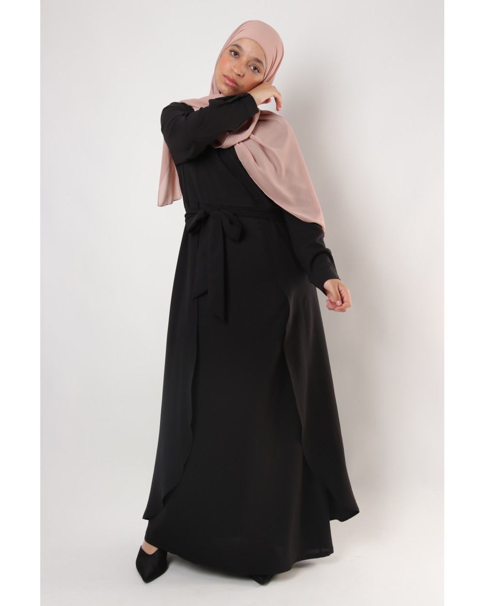 Roba Riyana with sides