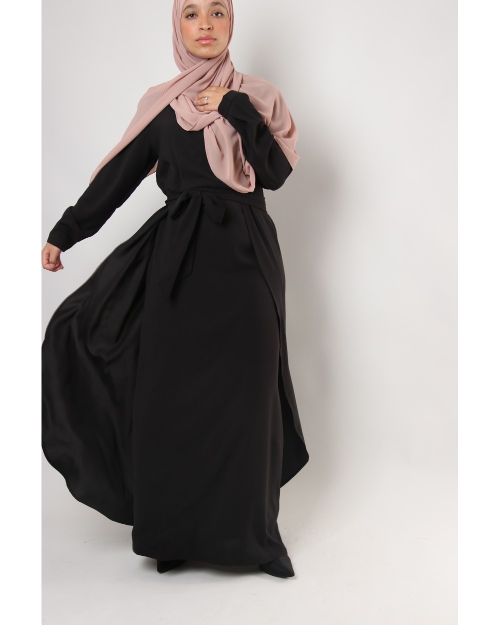 Roba Riyana with sides