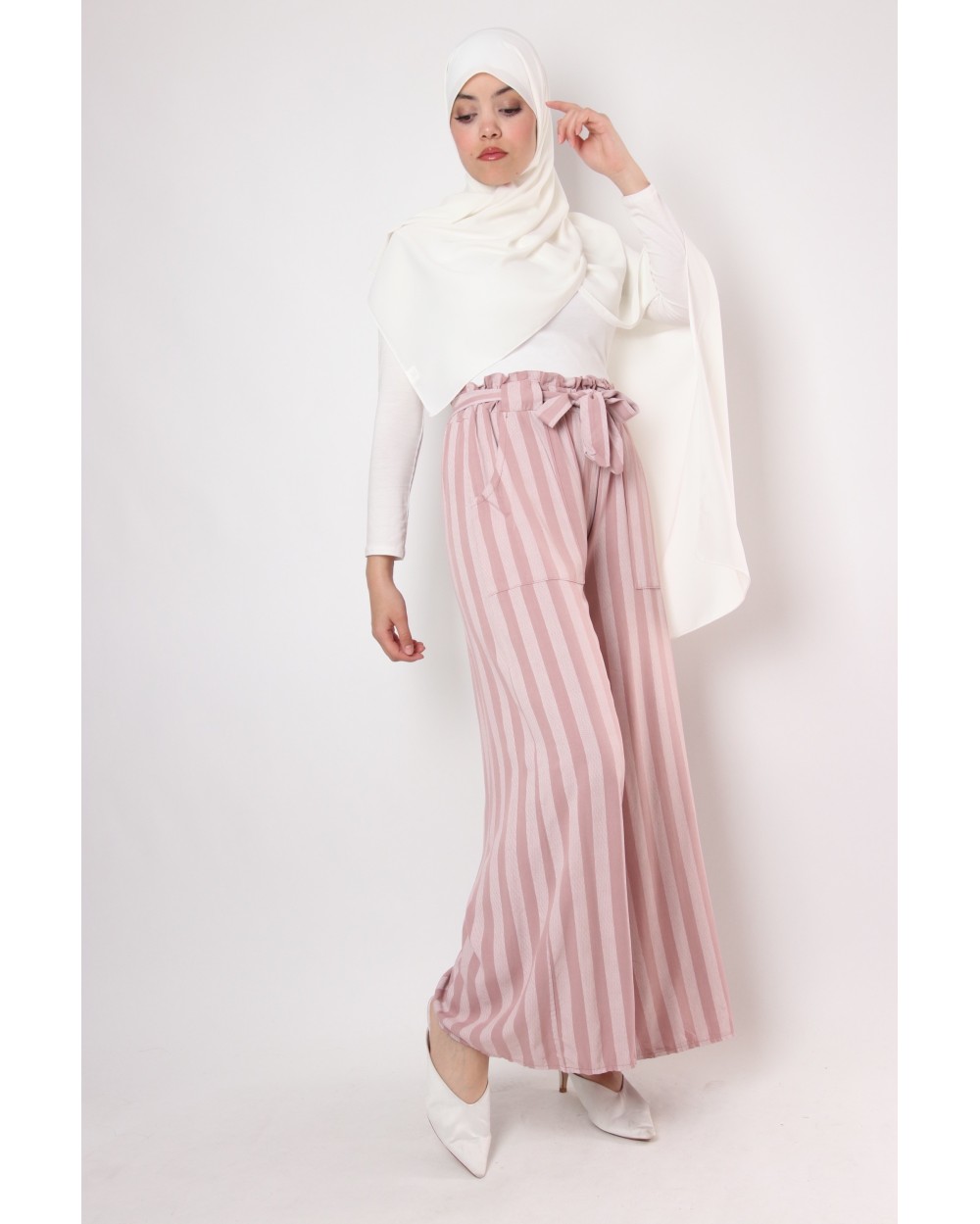 Palazzo Pavlova with wide stripes