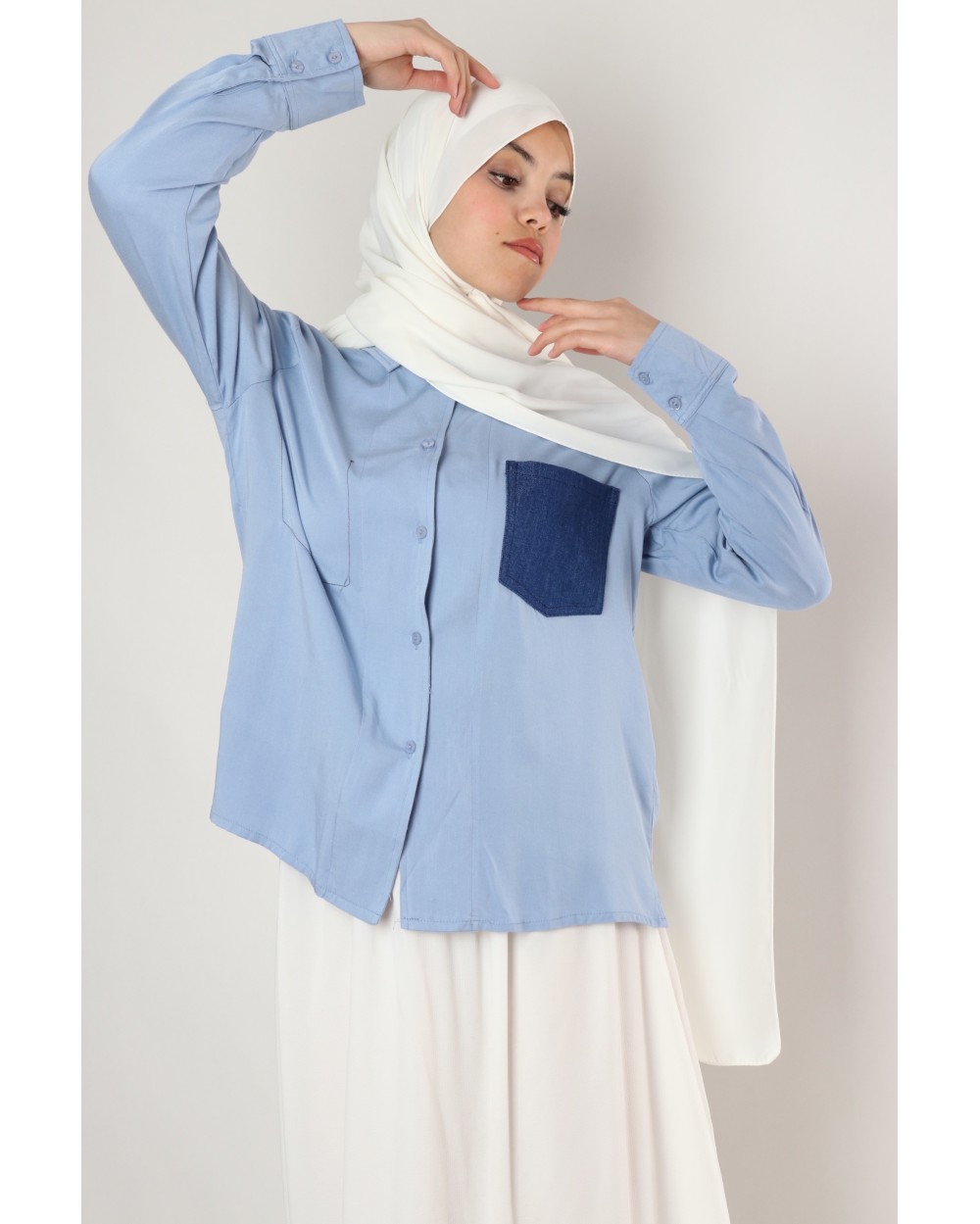 Jeans pocket effect shirt