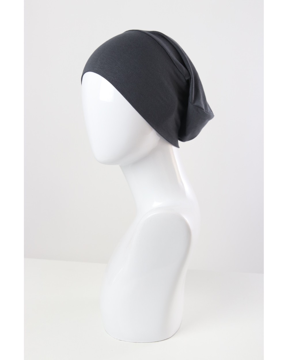 Simple closed bonnet