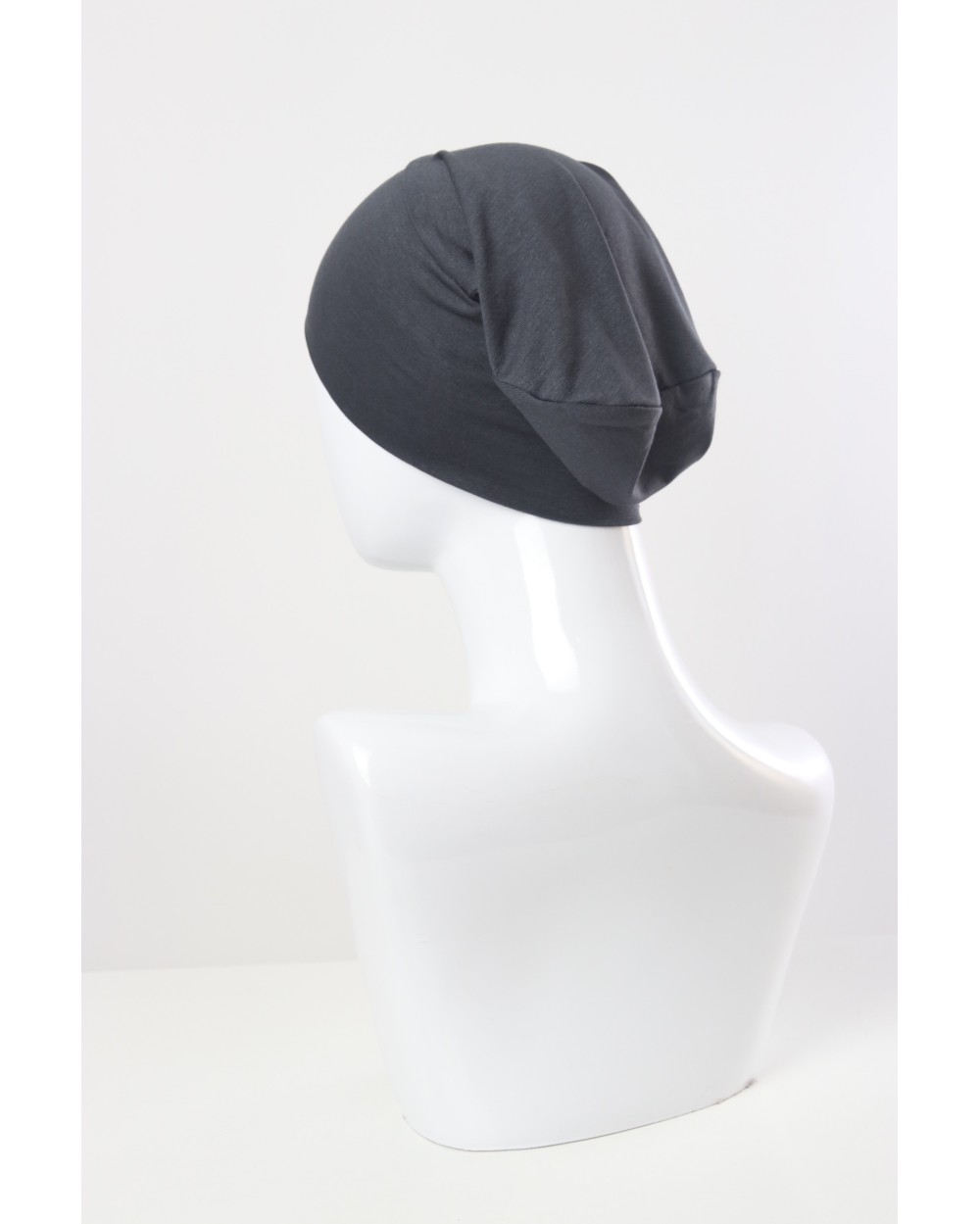 Simple closed bonnet