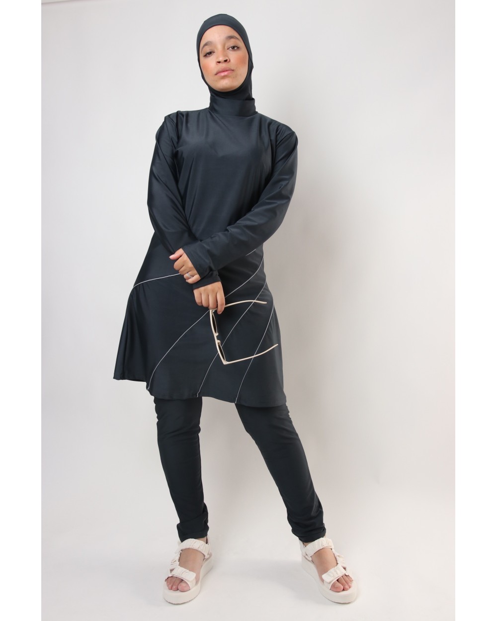 Burkini Ines with piping colors