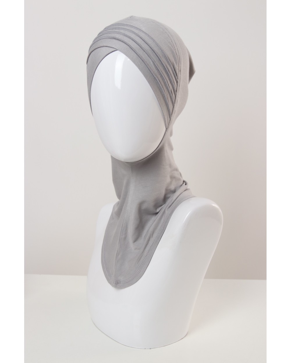 Cagoule croisée avec liserai