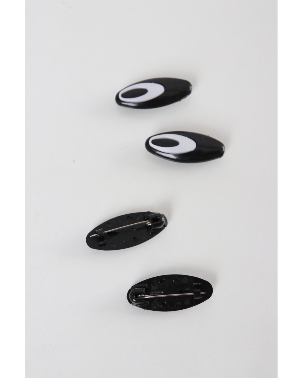 Lot 4 broches YY Noir