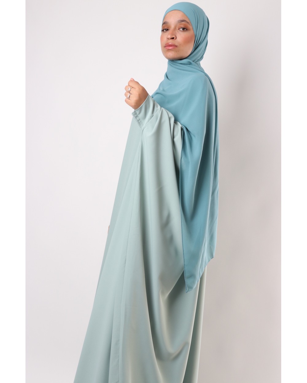 Abaya papillon Soie de médine