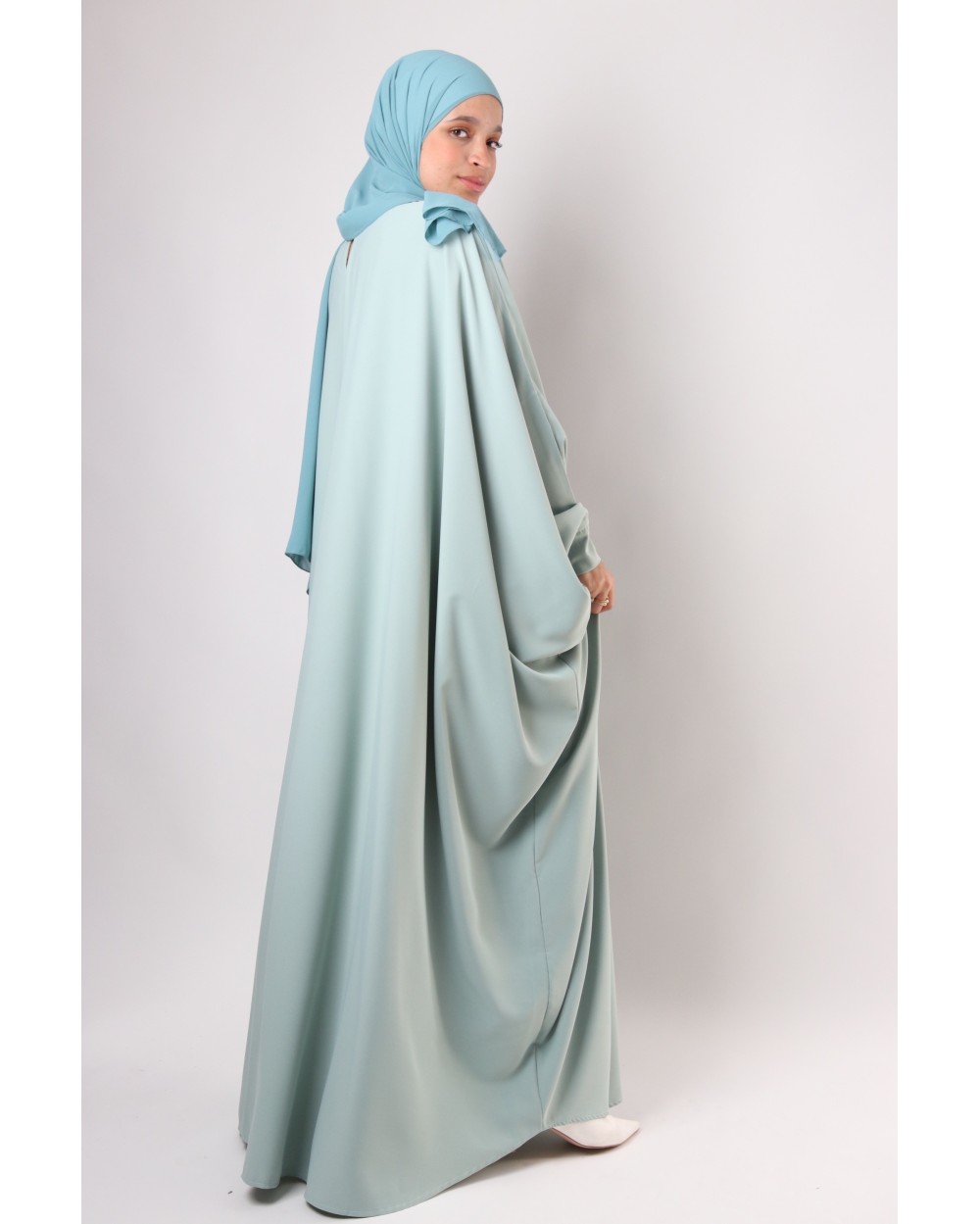 Abaya papillon Soie de médine