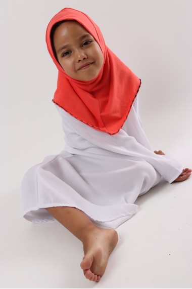 Hijab Ines