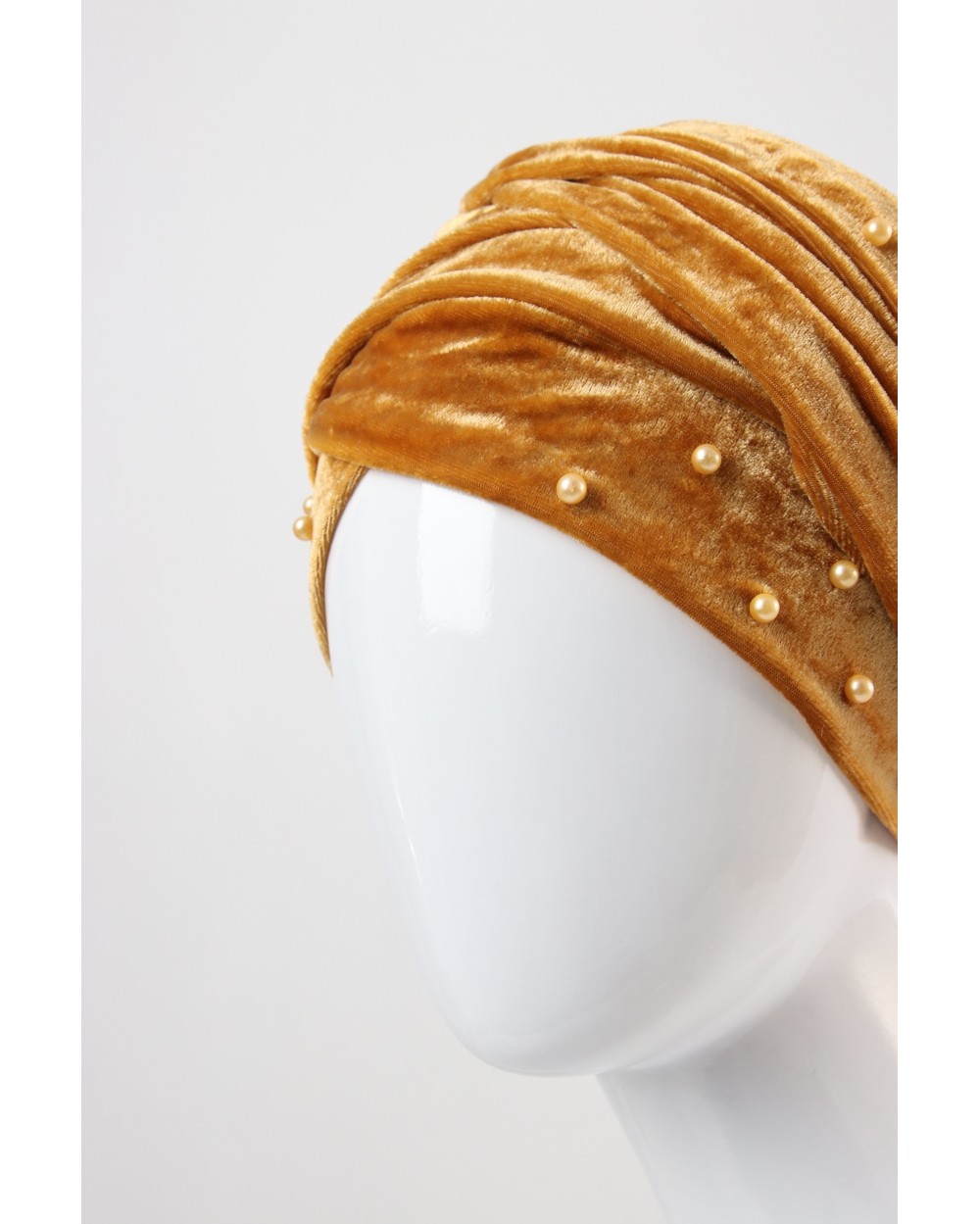 Turban to tie in pearl velvet