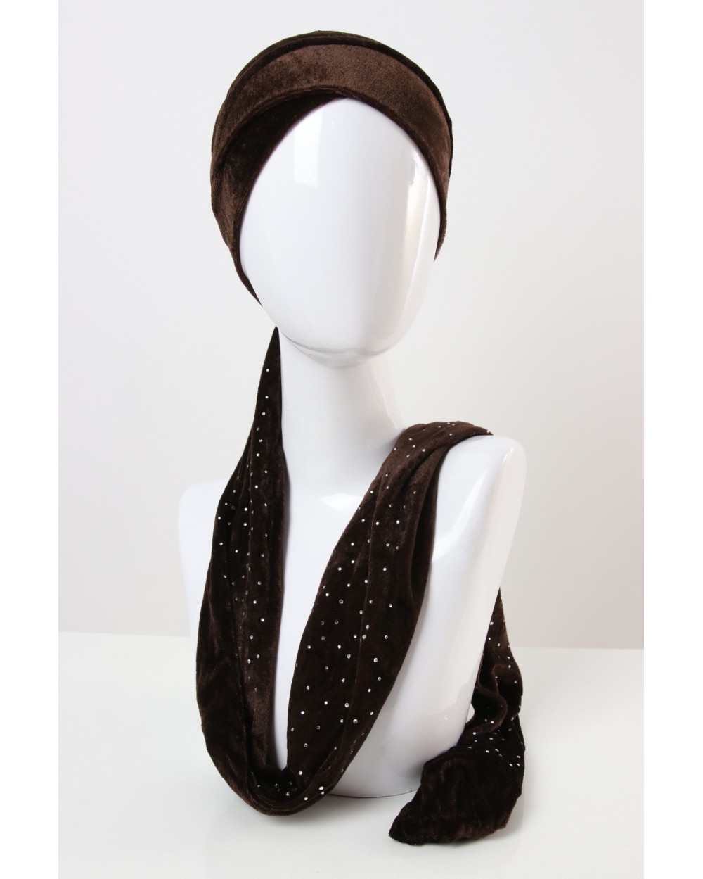 Turban tying Velvet with rhinestones