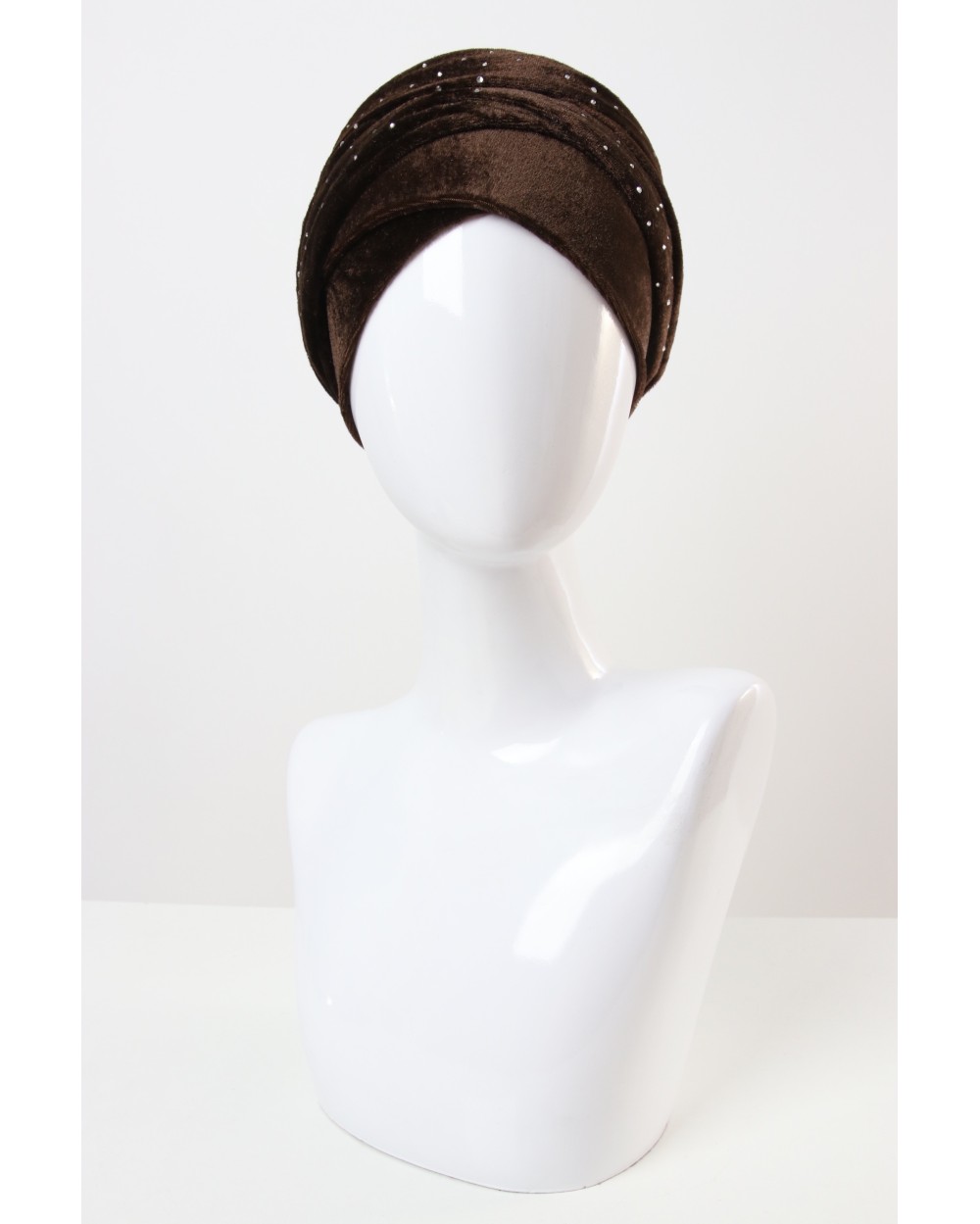 Turban tying Velvet with rhinestones