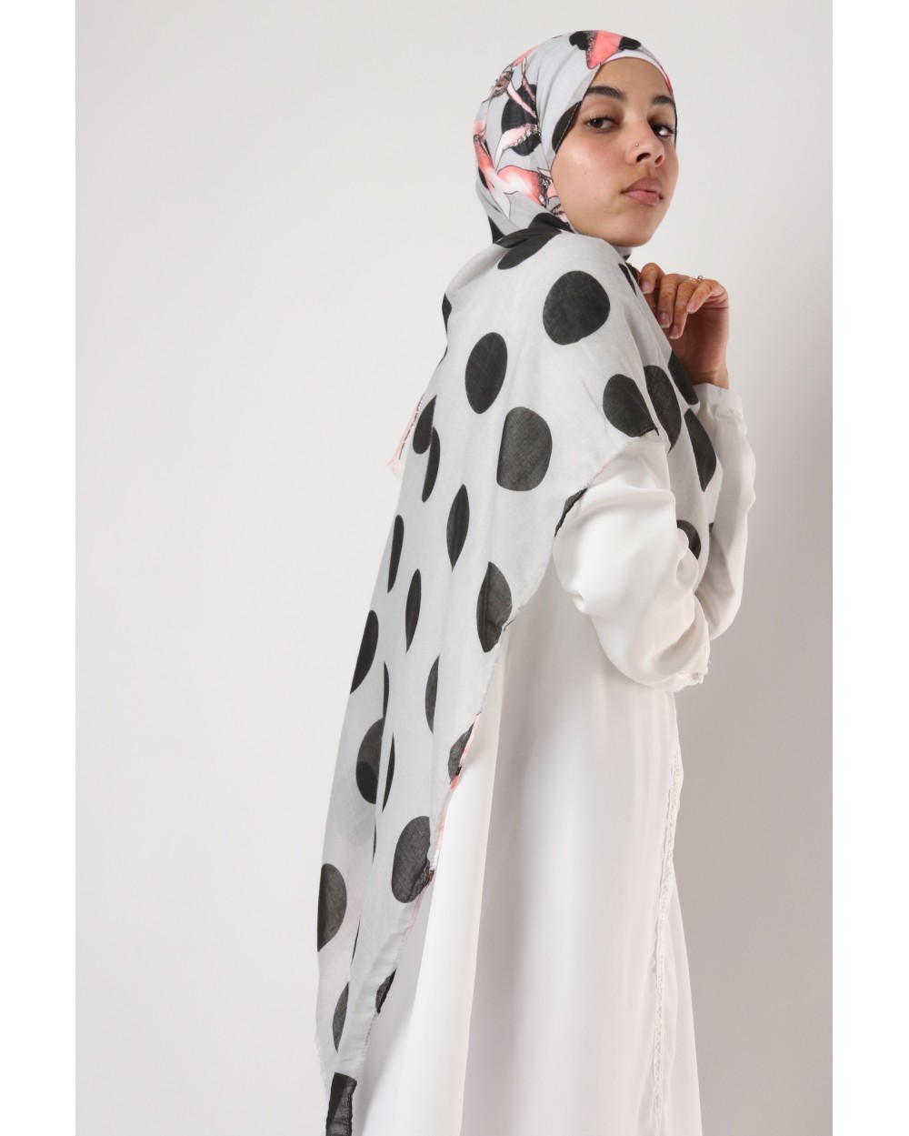 Hijab with polka dots and flowers