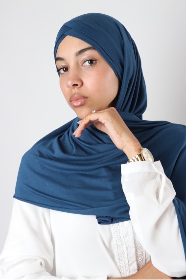 Hijab crossed Hijab