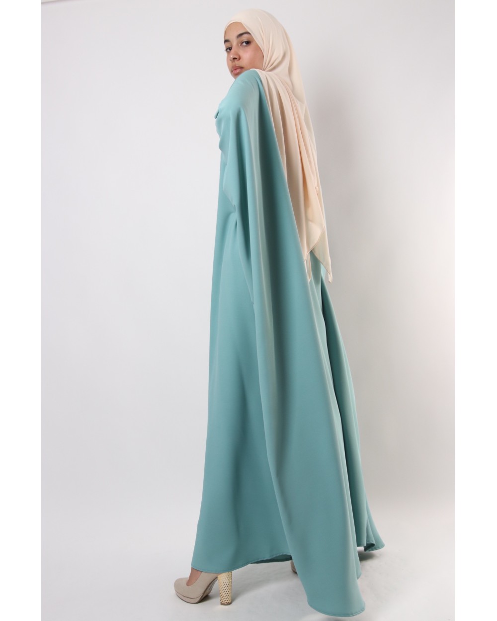 Abaya papillon Soie de médine