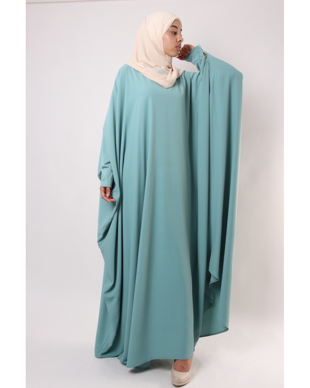 Abaya papillon Soie de médine