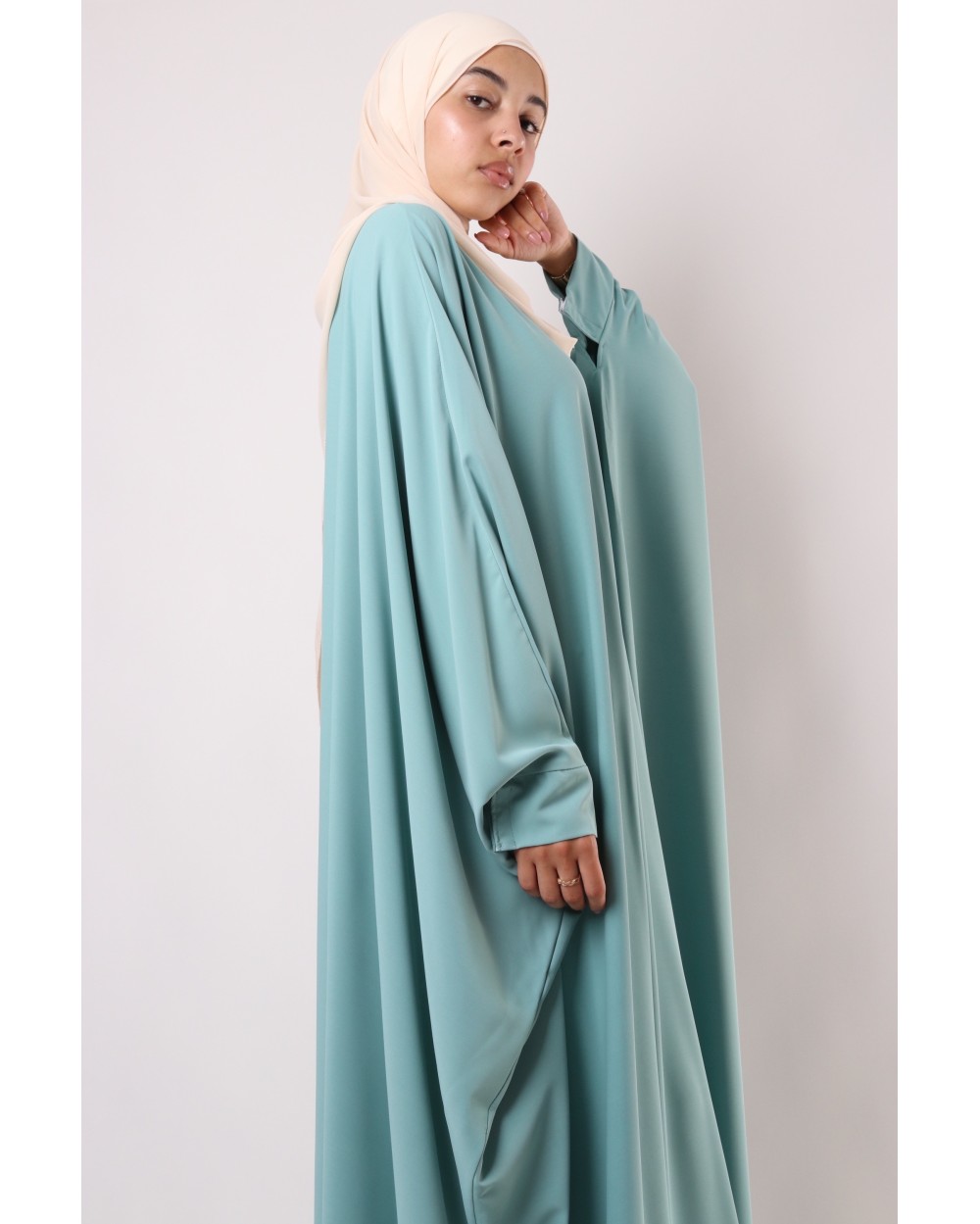 Abaya papillon Soie de médine