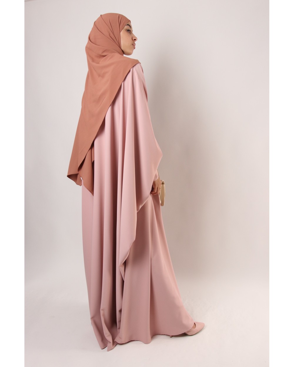 Abaya papillon Soie de médine