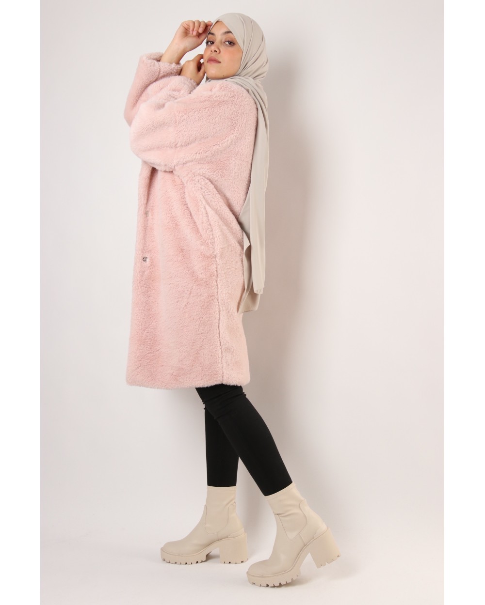 Magaly faux fur coat