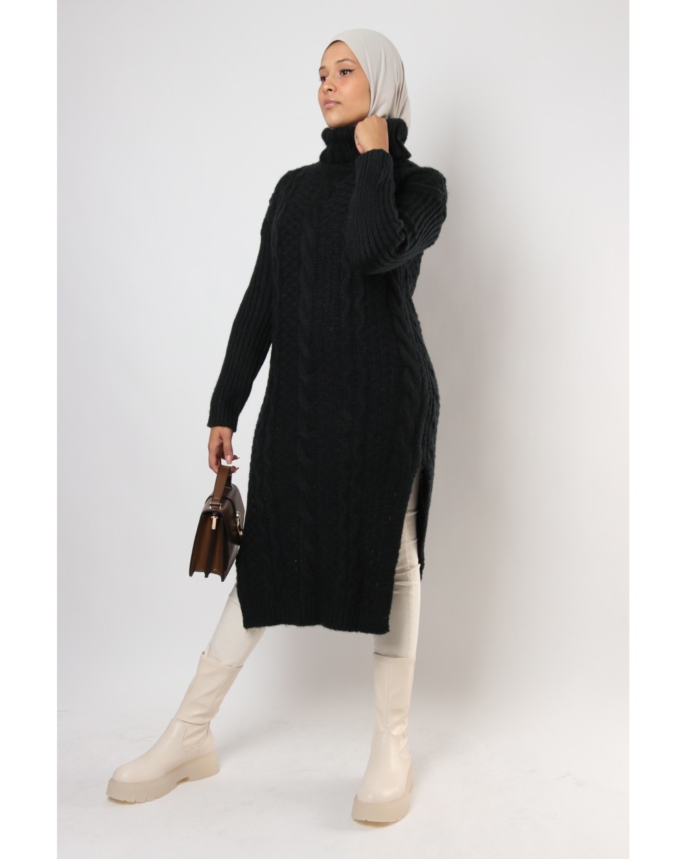 Robe Sweater Sandy knitted with turtleneck