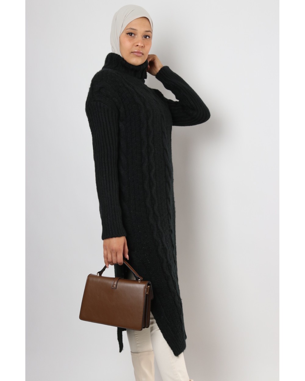 Robe Sweater Sandy knitted with turtleneck