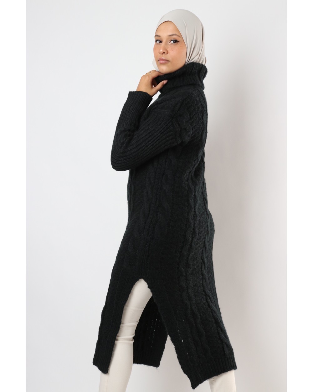 Robe Sweater Sandy knitted with turtleneck