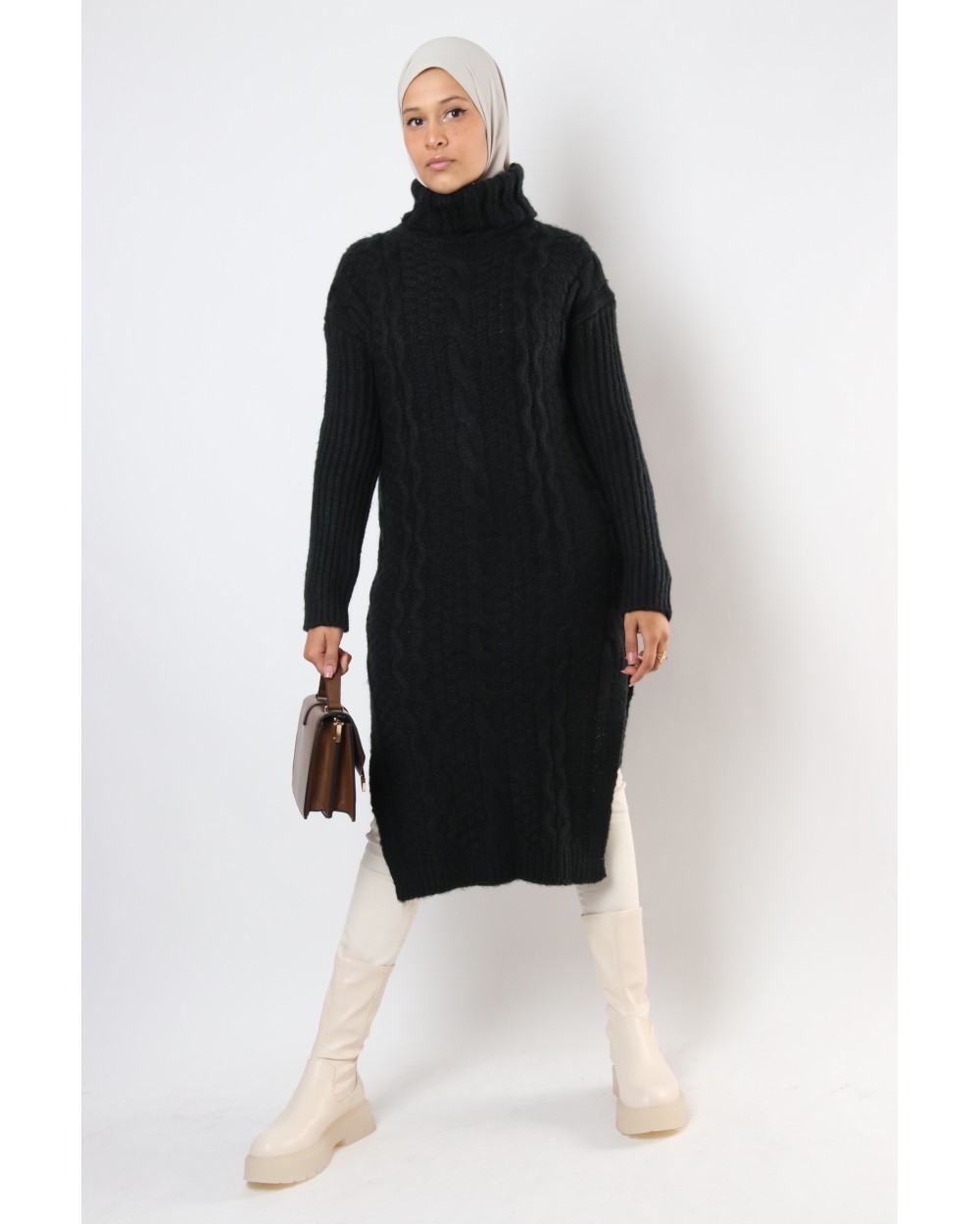 Robe Sweater Sandy knitted with turtleneck