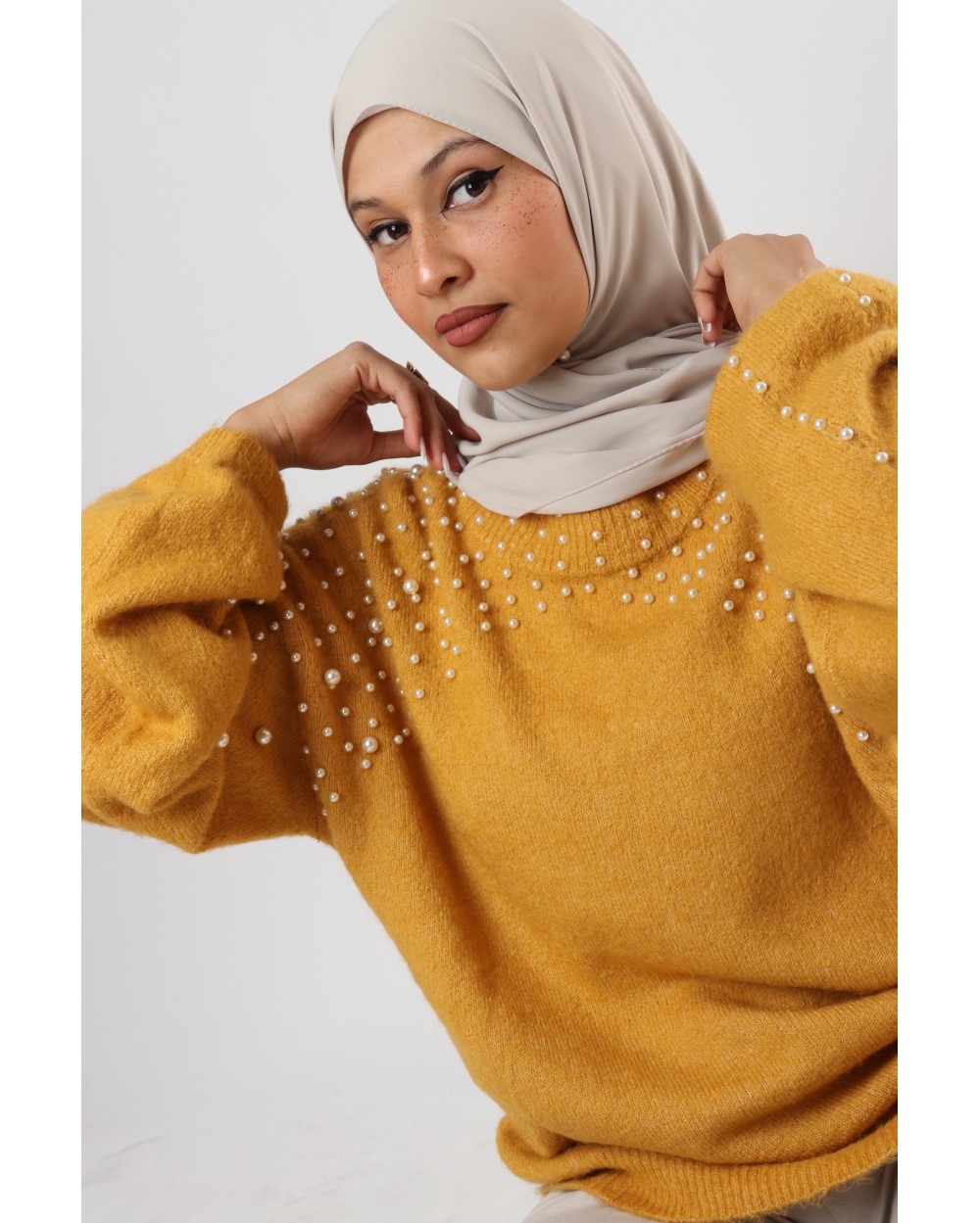 MYA short beaded sweater with lantern sleeves