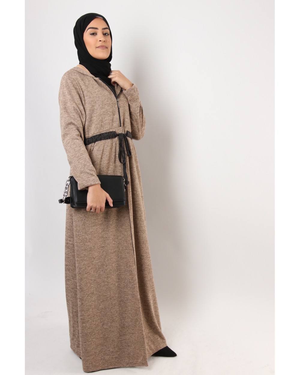 Two-tone Hajjira dress with hood and zip