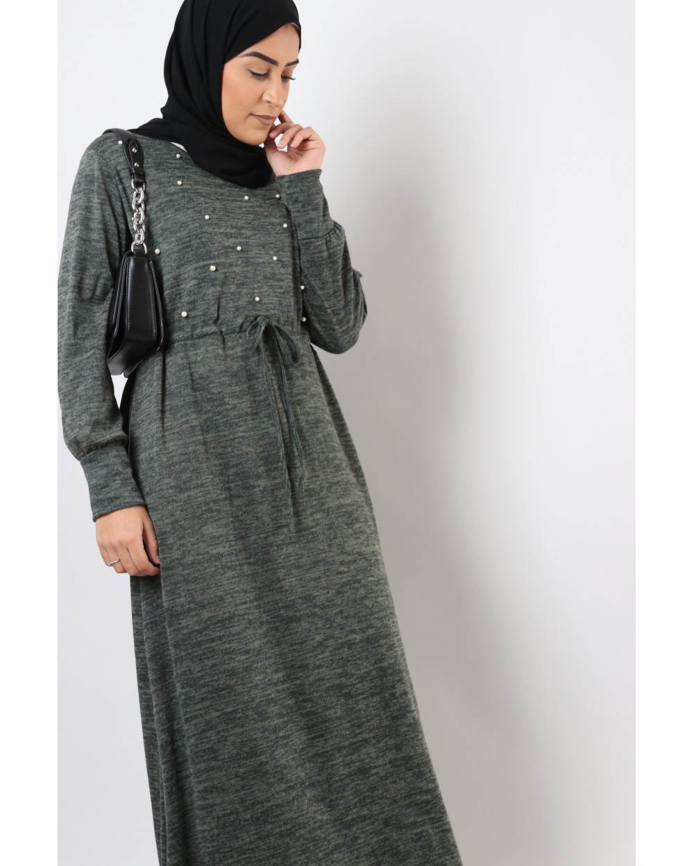 Robe inaya perlée hiver