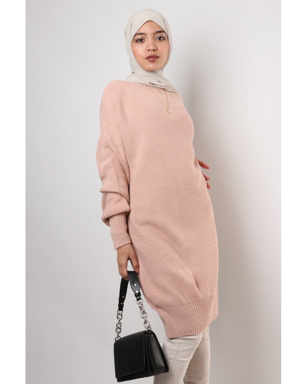 Plicao jumper with puff sleeves