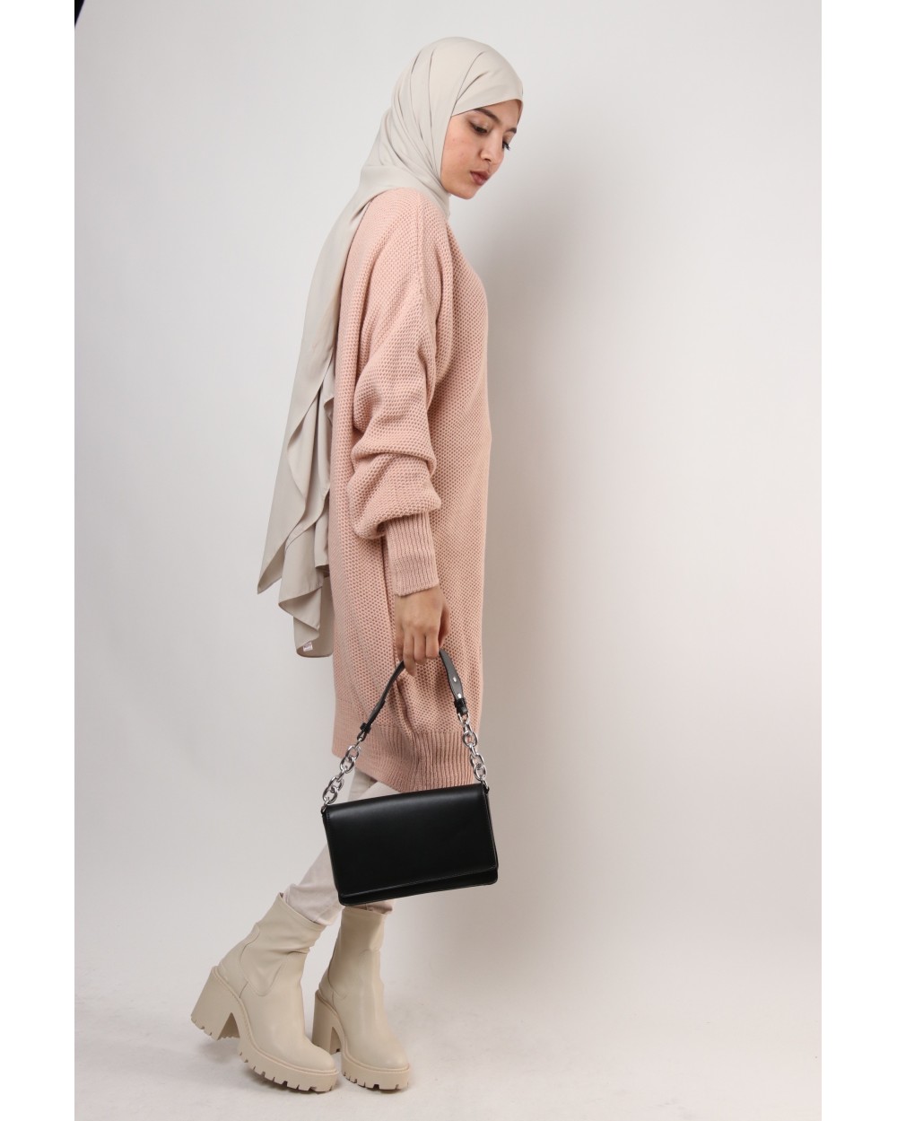 Plicao jumper with puff sleeves