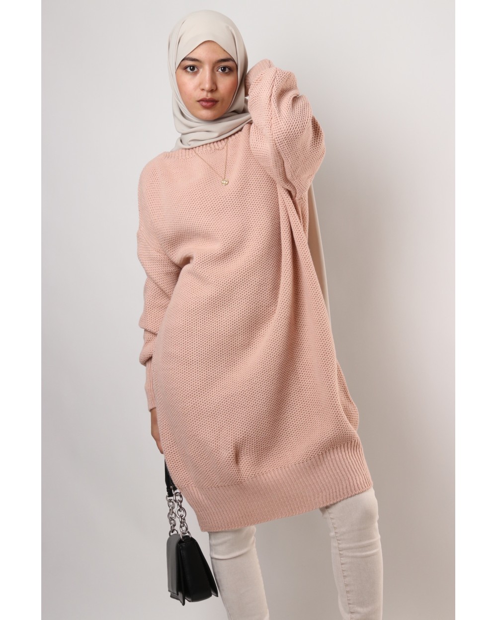 Plicao jumper with puff sleeves