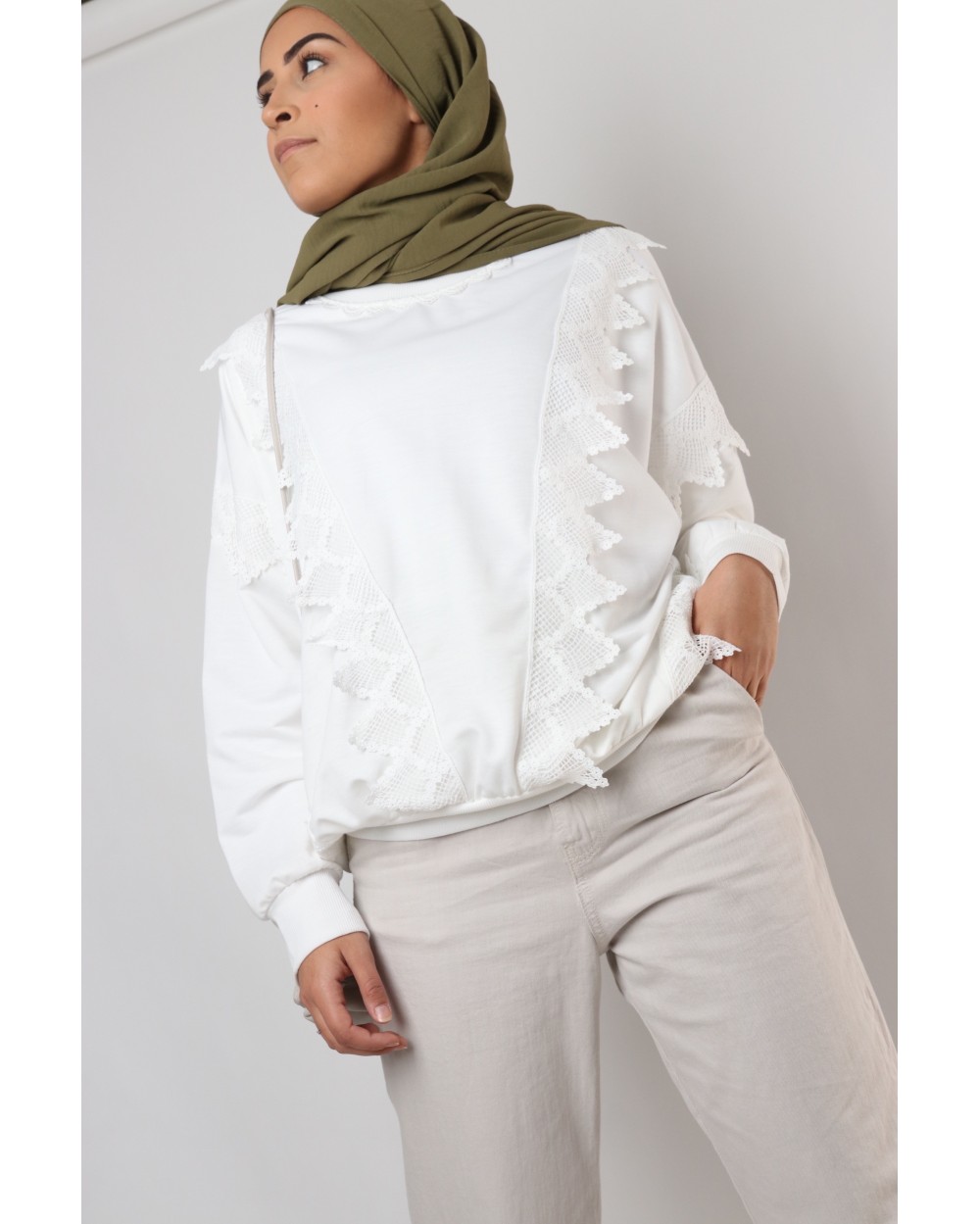 Phoenix lace sweater